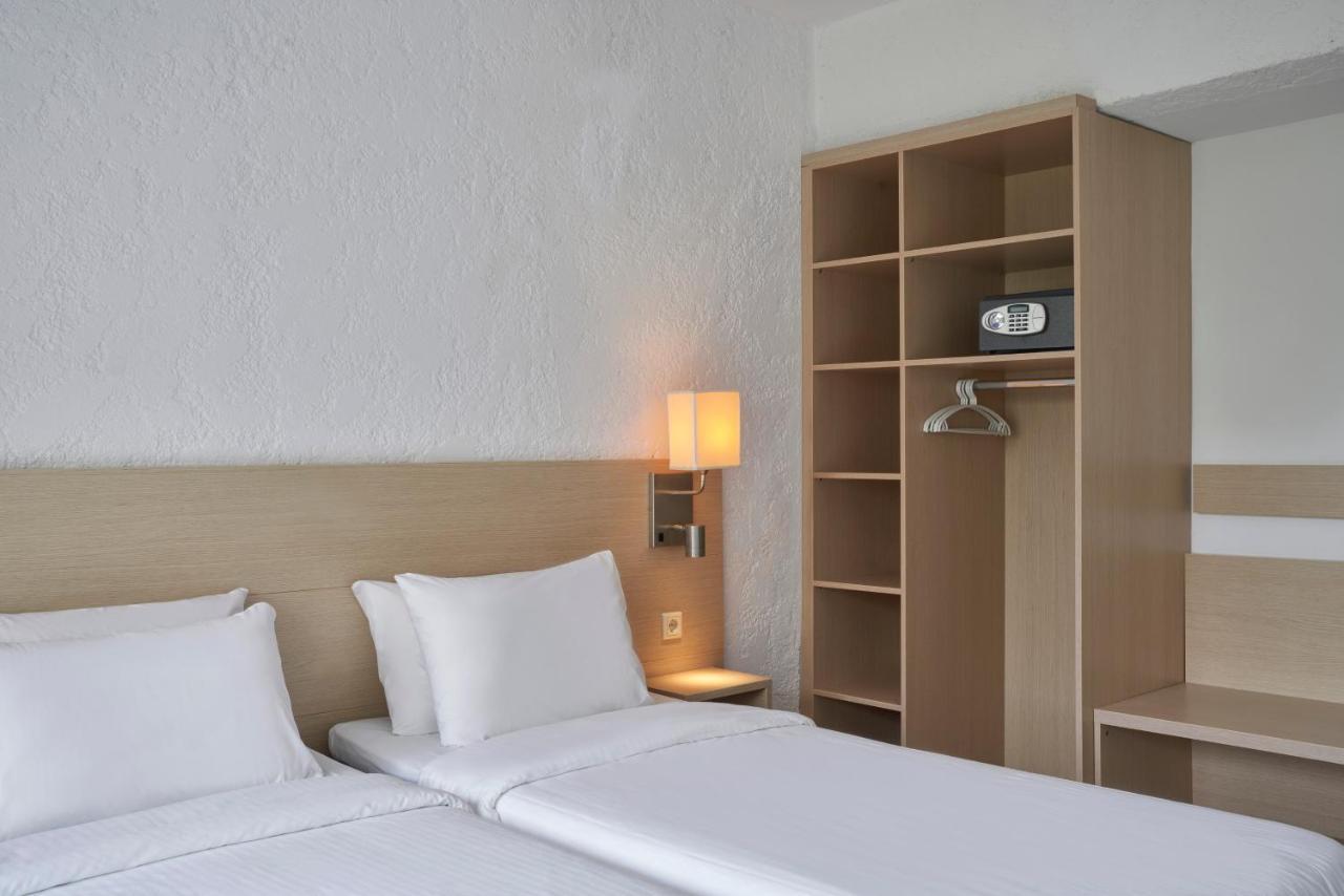 The Apartments By Esperia Rhodes City Exterior foto